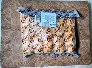 Вяленое мясо: Сыр 1 кг ГОРНЫЙ СЫРОВАР (Метёлка аджика)